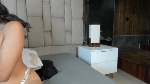 Hanna lens online show from January 27, 2025, 4:33 pm