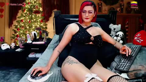 Snapshot of hanna_luna chatting on December 31, 2024, 8:26 am Hanna online show from December 31, 2024, 8:26 am