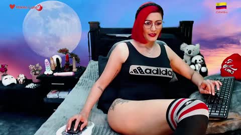 Snapshot of hanna_luna chatting on January 9, 2025, 7:42 am Hanna online show from January 9, 2025, 7:42 am