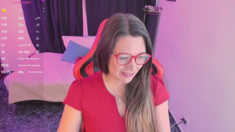 Snapshot of hanna_ma chatting on May 6, 2026, 12:21 pm hanna_ma online show from May 6, 2026, 12:21 pm