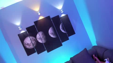 Snapshot of hanna_moonlight_ chatting on January 18, 2025, 12:36 pm Hanna online show from January 18, 2025, 12:36 pm