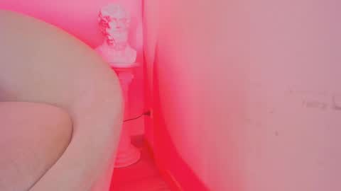 Snapshot of hanna_moonlight_ chatting on March 7, 2025, 11:38 pm Hanna online show from March 7, 2025, 11:38 pm