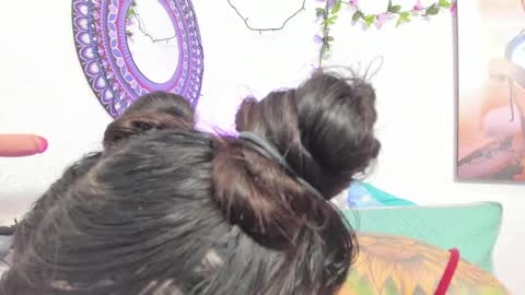 Hanna online show from December 19, 2025, 7:10 pm