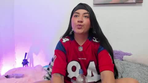Snapshot of hanna_moore10 chatting on May 22, 2026, 8:47 pm Hanna online show from May 22, 2026, 8:47 pm