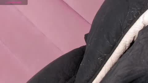 Snapshot of hanna_quuen chatting on September 26, 2025, 11:31 pm Hanna online show from September 26, 2025, 11:31 pm