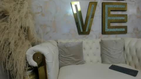 EVA online show from April 30, 2026, 3:02 am