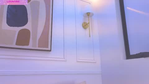 HANNA SOFIA online show from May 12, 2026, 10:34 am