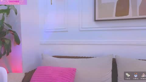 HANNA SOFIA online show from June 1, 2026, 10:28 am