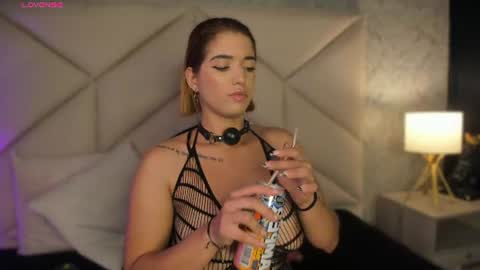 Snapshot of hanna_vasquez chatting on June 17, 2026, 8:10 pm Hanna online show from June 17, 2026, 8:10 pm