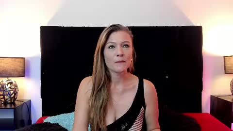 Snapshot of hanna_vell11 chatting on July 24, 2026, 2:09 am hanna_vell11 online show from July 24, 2026, 2:09 am
