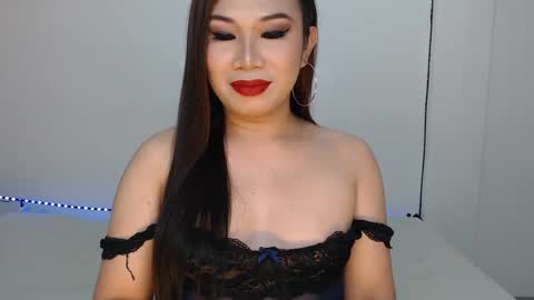 Snapshot of hannabanana_ts chatting on February 24, 2025, 4:16 am Hannah online show from February 24, 2025, 4:16 am