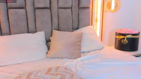 Eliana online show from April 24, 2026, 12:46 am