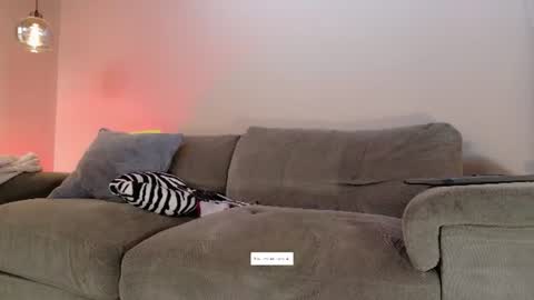Hannah  online show from July 24, 2026, 12:30 am