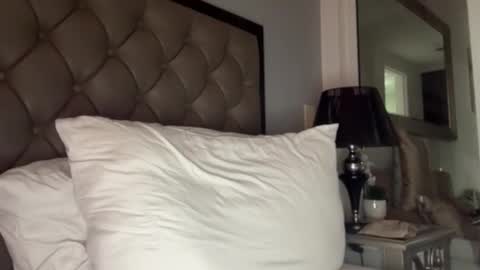 Snapshot of hannah_girl_ chatting on September 9, 2025, 8:58 am Im your naughty girl and porn star in bed Hannah online show from September 9, 2025, 8:58 am