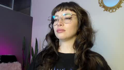HannahHexx online show from April 16, 2026, 2:23 am