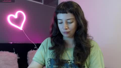 HannahHexx online show from May 2, 2026, 3:33 am