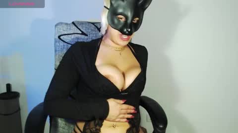 hannah kiim online show from February 15, 2026, 5:31 pm