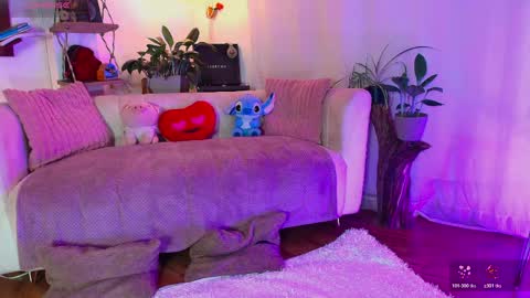 Snapshot of hannah_lovee chatting on May 16, 2026, 2:52 am hannah_lovee online show from May 16, 2026, 2:52 am