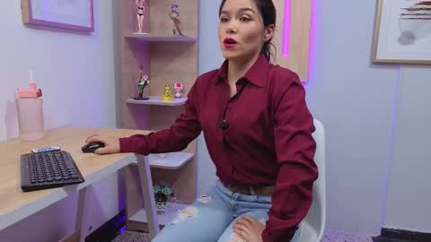 Maira online show from March 15, 2026, 8:04 pm