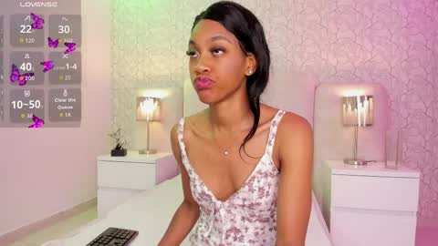 Snapshot of hannah_willian chatting on May 5, 2026, 11:29 am online show from May 5, 2026, 11:29 am