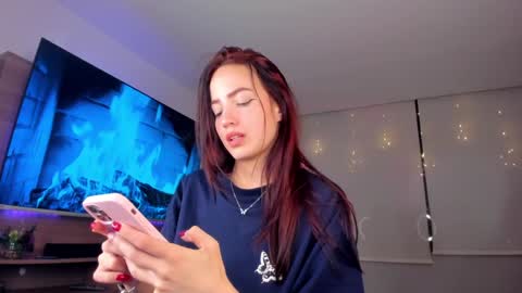 Hannah online show from December 28, 2024, 3:37 am