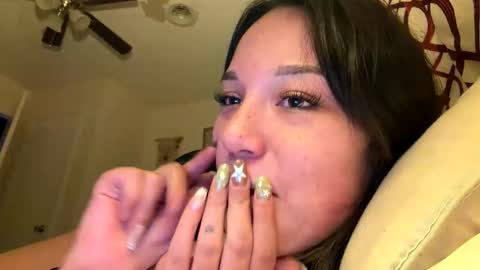 Snapshot of hannahbbgirl chatting on March 3, 2026, 5:46 am hannahbbgirl online show from March 3, 2026, 5:46 am