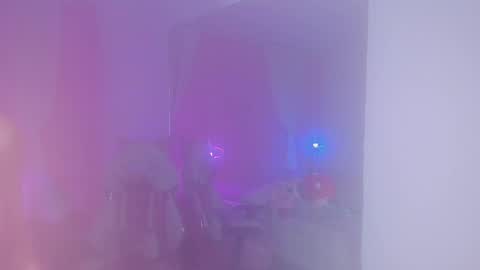 Hannah online show from February 25, 2025, 3:38 pm