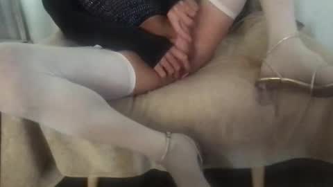 Snapshot of hannahsometimes694u chatting on November 27, 2025, 7:32 am hannahsometimes694u online show from November 27, 2025, 7:32 am