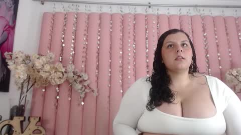 Hanna Venza online show from January 6, 2026, 1:53 am