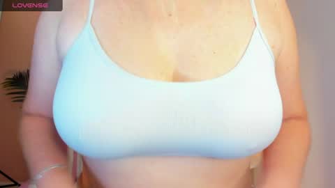 Snapshot of hannamiller_1 chatting on July 3, 2026, 12:55 pm Hanna Miller online show from July 3, 2026, 12:55 pm