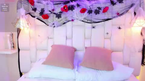 Snapshot of hannapotther chatting on October 31, 2025, 11:33 am Hanna online show from October 31, 2025, 11:33 am