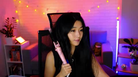 Snapshot of hannarosie chatting on October 2, 2025, 7:43 pm hannarosie online show from October 2, 2025, 7:43 pm