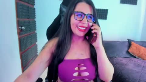 Hanna  online show from June 26, 2026, 9:08 pm