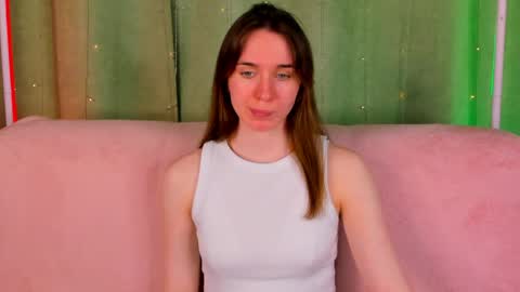 Snapshot of hannavanilla chatting on May 7, 2026, 8:09 am Hannavanilla online show from May 7, 2026, 8:09 am