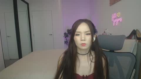 HannaVibe online show from May 3, 2026, 1:44 am