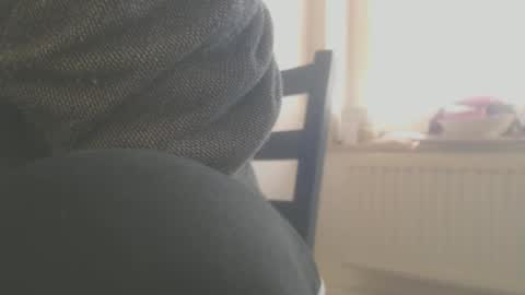 Snapshot of hannes_k chatting on April 20, 2026, 10:29 am hannes_k online show from April 20, 2026, 10:29 am