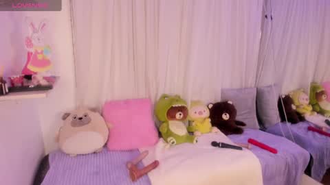 Hannie ws online show from February 28, 2025, 4:54 am