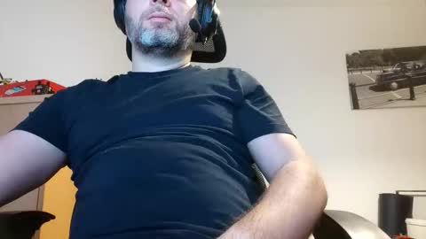 Snapshot of hannisch chatting on November 5, 2025, 7:25 pm hannisch online show from November 5, 2025, 7:25 pm