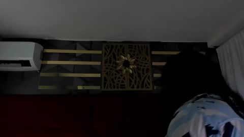 Hanny  online show from June 24, 2026, 11:53 am