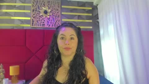 Hanny  online show from June 26, 2026, 11:36 am