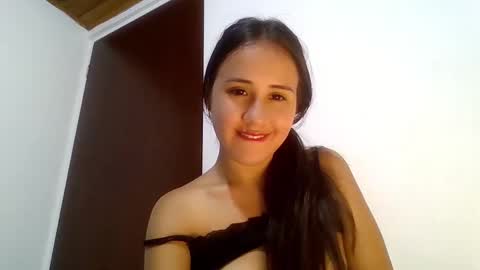 Snapshot of hanny_kail chatting on December 23, 2024, 2:02 am hanny online show from December 23, 2024, 2:02 am