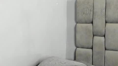 Snapshot of hanny_milf_ chatting on September 24, 2025, 11:35 am HANNY online show from September 24, 2025, 11:35 am