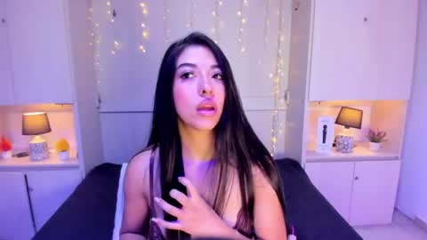 Snapshot of hannyk_ chatting on July 19, 2026, 4:16 am hannyk_ online show from July 19, 2026, 4:16 am