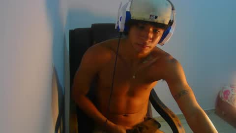 Snapshot of hansel_take chatting on May 14, 2026, 6:47 pm hansel_take online show from May 14, 2026, 6:47 pm