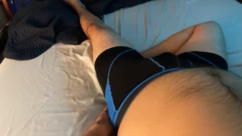 hansomeman2015 online show from September 11, 2025, 1:17 am