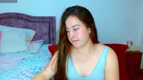 Snapshot of hanssel_tess chatting on April 21, 2026, 12:34 am isabella online show from April 21, 2026, 12:34 am