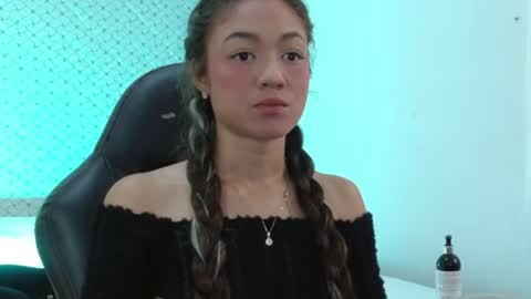 Snapshot of hantonella chatting on June 11, 2026, 1:42 pm Anto online show from June 11, 2026, 1:42 pm