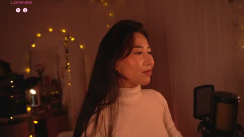 Snapshot of hanymel chatting on December 25, 2024, 12:27 am Mizi online show from December 25, 2024, 12:27 am