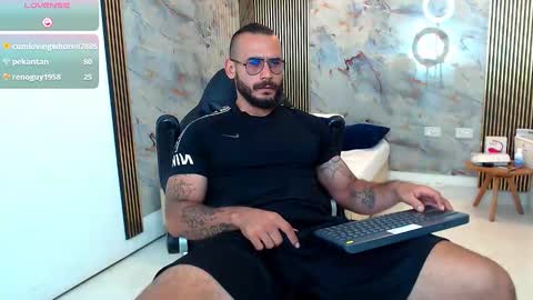 hanz_col online show from February 24, 2025, 7:41 pm