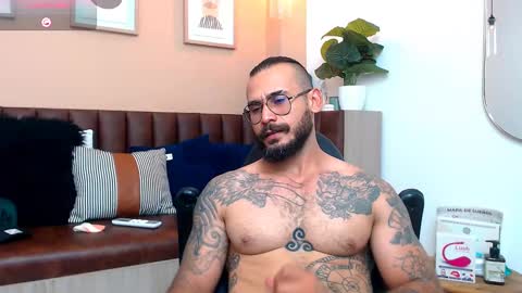 hanz_col online show from March 12, 2025, 6:11 pm